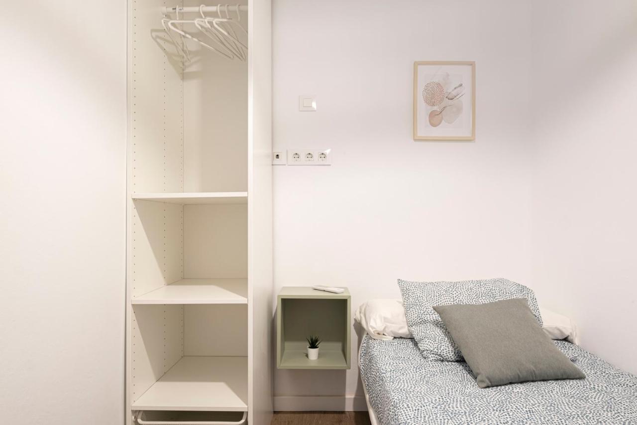 Apartment Beach Picasso Sant Adria de Besos Exterior foto